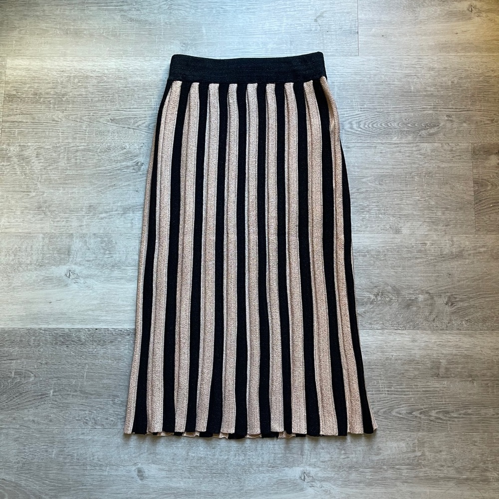 (NWT) JOA metallic gold and black vertical stripes midi skirt size XS